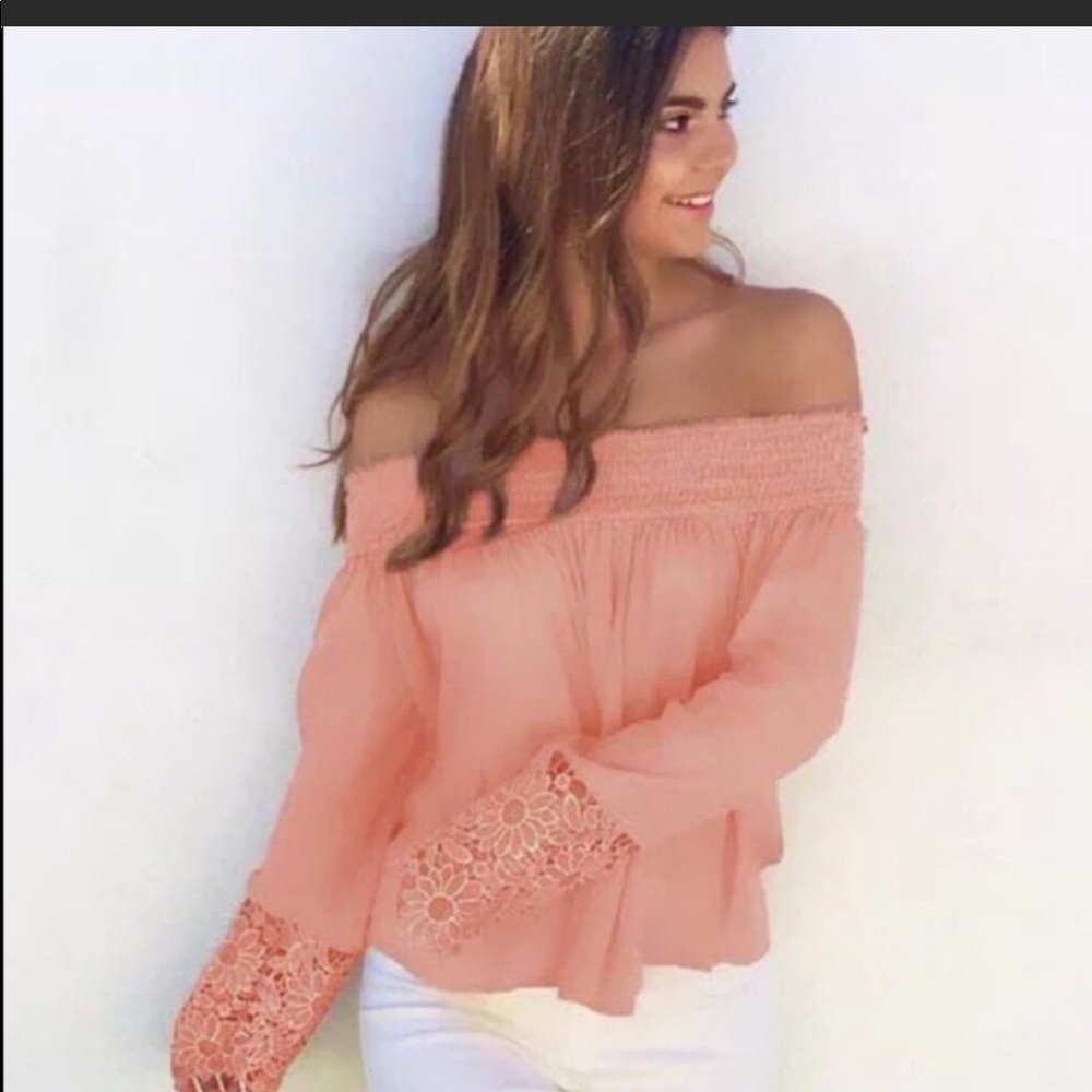 HP🎉XLP Peach Off Shoulder Blouse - Picture 2 of 4